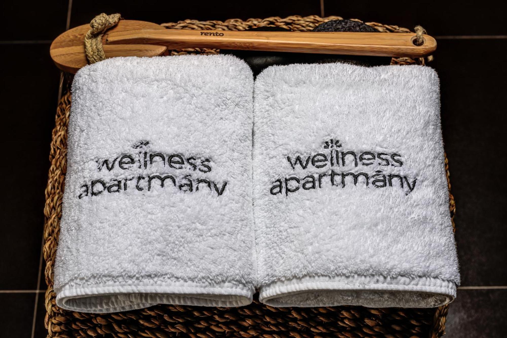 Wellness Apartmany Cesky Raj & Biokolna Lomnice nad Popelkou Buitenkant foto